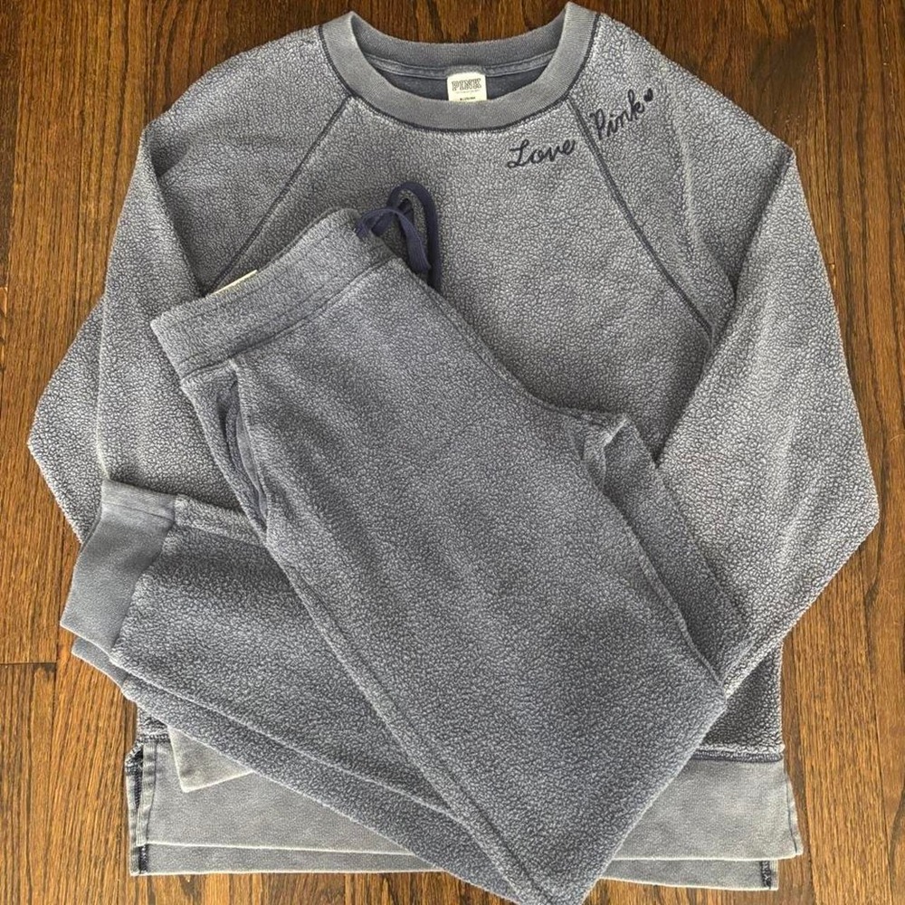 Victoria's Secret PINK Blue Cozy Fall Set Sweatshirt and Sweatpants Medium
